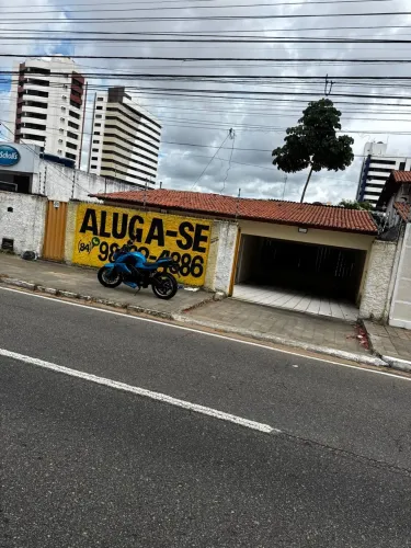 Casa comercial na Romualdo Galvão