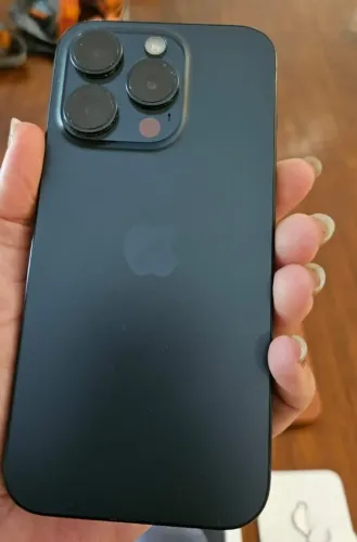 iPhone 15 Pro Blue Titanium 512GB + Caixa Original + 6 Capas | Excelente Estado