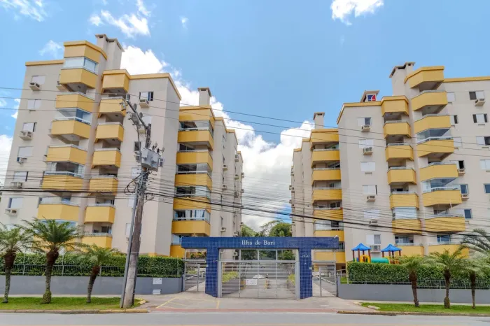 Apartamento 1 dormitório, garagem, Saco Grande