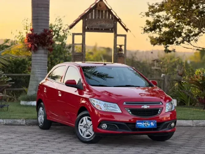 Chevrolet Onix Hatch LT 1.0 8V Flex Power Mec. 4P 2013