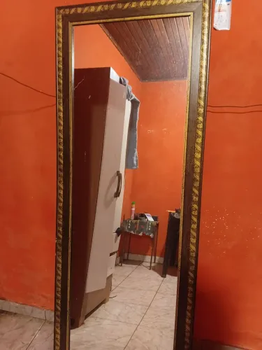 Estou vendendo um lindo espelho