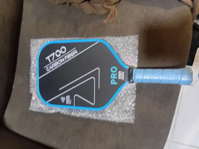 Raquete de PICKLEBALL carbono t700