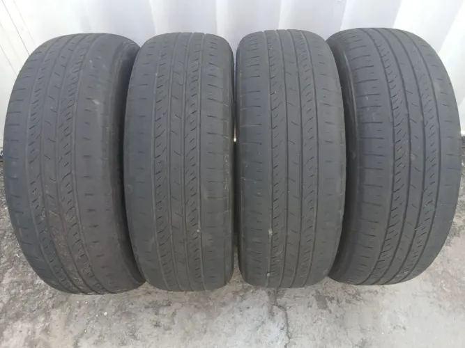 Pneu Risen 185 60 aro 15 84h