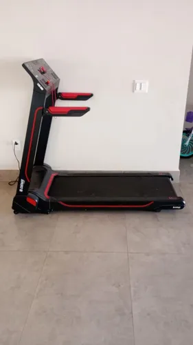 Esteira GT 2000<br>Dobrável <br>Semi nova