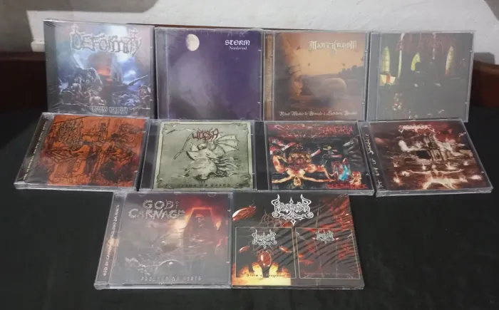 CDs Lacrados.