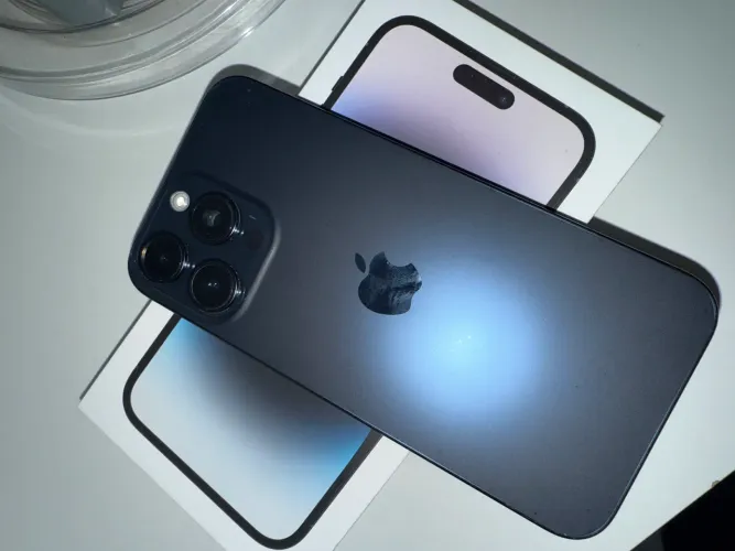 iPhone 15 pro Max 512gb