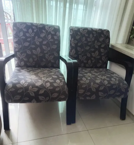PAR DE POLTRONAS