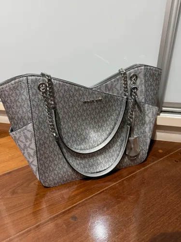Bolsa Michael Kors Prata original