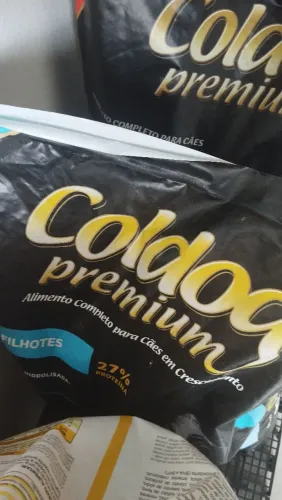 Ração a granel e saca