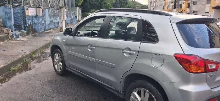 Mitsubishi ASX 2.0 16V 160cv Aut. 2012