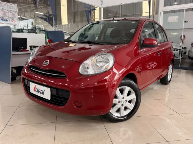 Nissan March SV 1.6 16V Flex Fuel 2013