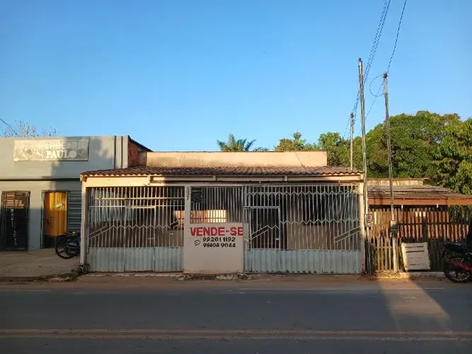 CASA NO CENTRO DE SENA MADUREIRA