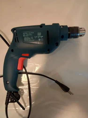Furadeira e parafusadeira Bosch 110v