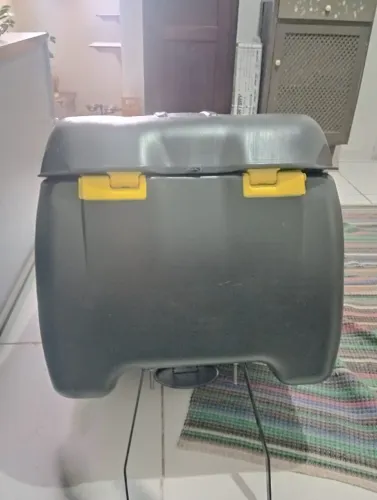 Bau para Moto com suporte universal 160L
