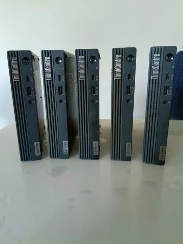 Vendo cpu lenovo thinkcentre m70q ( processador i5, memória 8gb, SSD 240gb 