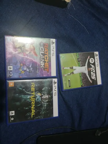 Combo 3 Jogos PS5: EA FC 25 + Ratchet & Clank + Returnal (Mídia Física)