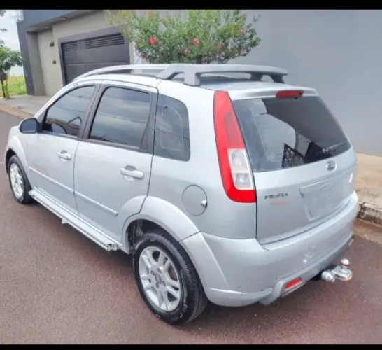 Ford Fiesta Trail 1.6 8V Flex 5P 2008