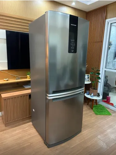 Geladeira Brastemp inverse inox 220v impecável em tudo .