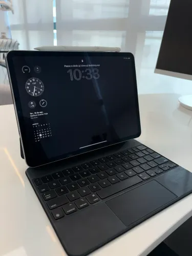 Ipad Pro M2 + teclado e caneta originais da Apple 