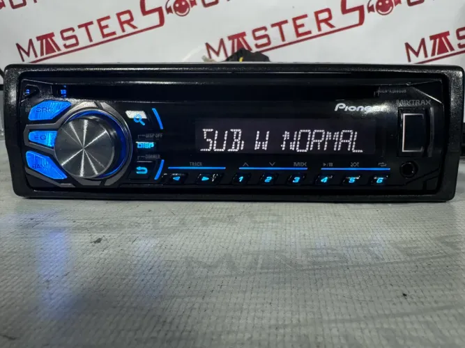 Cd usb radio e com Bluetooth Pioneer deh-x1680ub seminovo na promoção