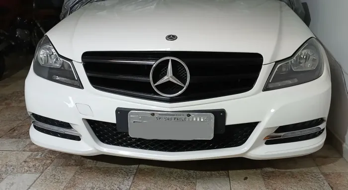 Mercedes-Benz C-180 CGI Classic 1.8 16V 156cv Aut. 2012