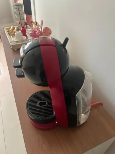 Máquina de café dolce Gusto 