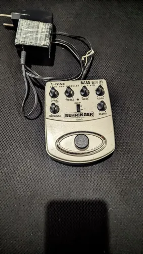 Pedal Behringer Bdi 21 Para Baixo