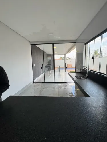 Vendo pia de mármore escovada