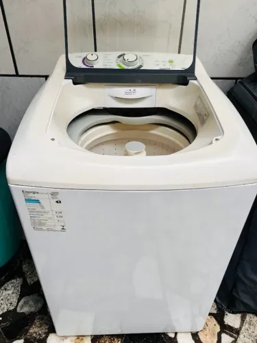 Máquina de lavar roupas Consul 11kg branca