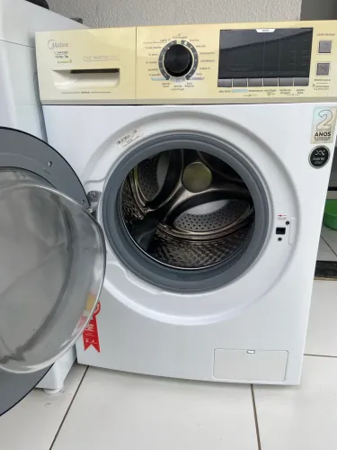 Lava e Seca Midea 10,2kg (usada)