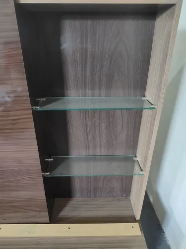 Painel para TV até 50" com Rack e Prateleiras de Vidro