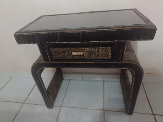 Mesinha rústica linda