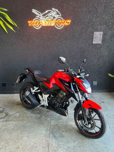 CB TWISTER 300F