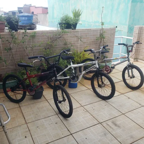 BMX aro 20, tenho três opções por 590,00 cada!