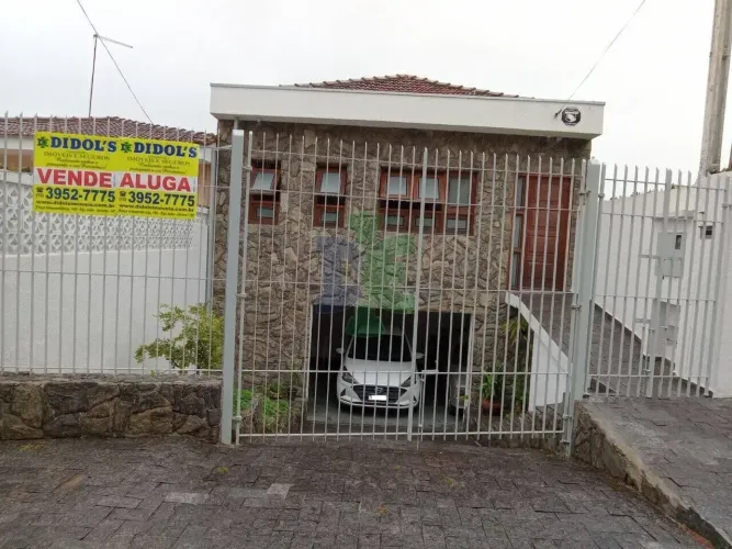 Sobrado com 3 quartos, 239 m², à venda por R$ 700.000- Centro - Jacareí/SP