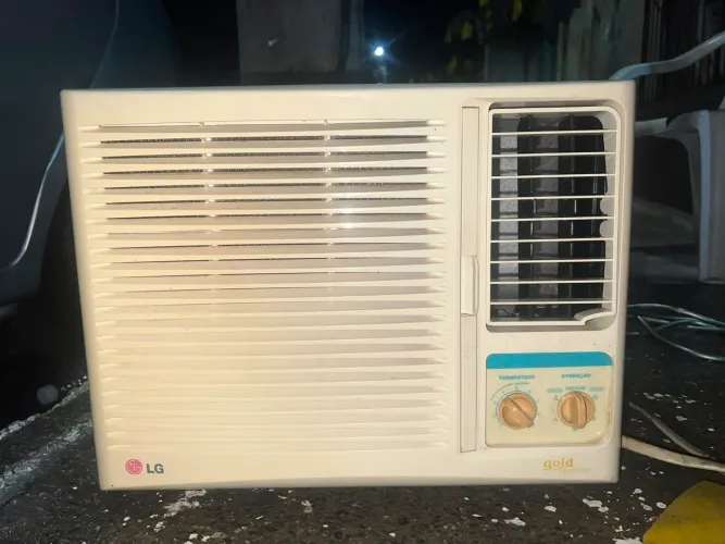 Ar-condicionado de janela