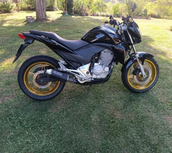 Cb 300 r 2013 a venda