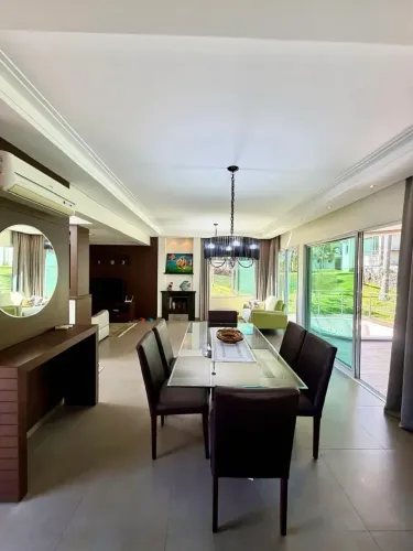 CASA MOBILIADA EM CONDOMÍNIO FECHADO | 2 SUÍTES, SPA COM JACUZZI E ÁGUA TERMAL | SANTO AMA