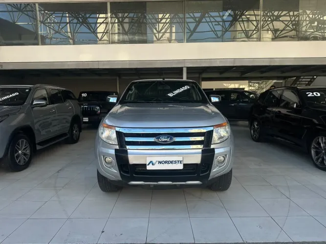 Ford Ranger XLT 2.5 16V 4X2 CD Flex 2015