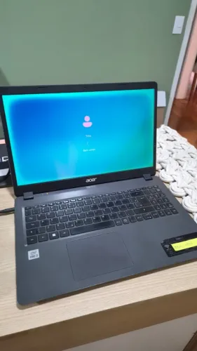 Notebook Acer i3, 10ª geração - 8GB RAM - SSD 477GB