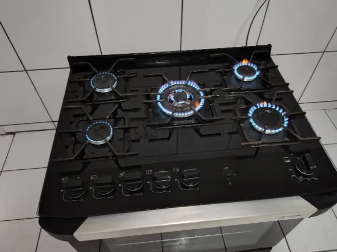 Fogão 5 boca com forno