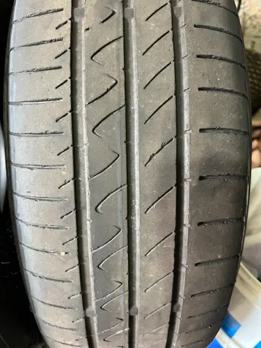 2 Pneus Continental 195/65 R15 - USADOS