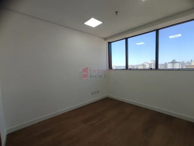 SALA COMERCIAL À VENDA NO CONDOMÍNIO UFFIZI MEDICAL & BUSINESS CENTER NO CENTRO DE JUNDIAÍ