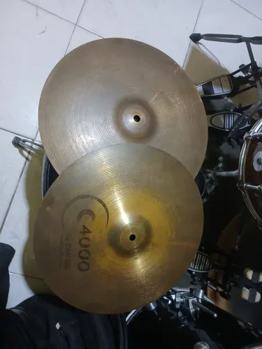 Hi Hat Camber C4000 (Canadense)