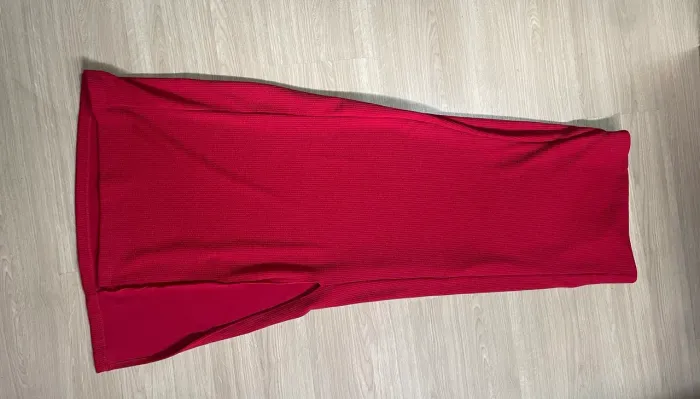 Vestido midi tomara que caia canelado vermelho M 