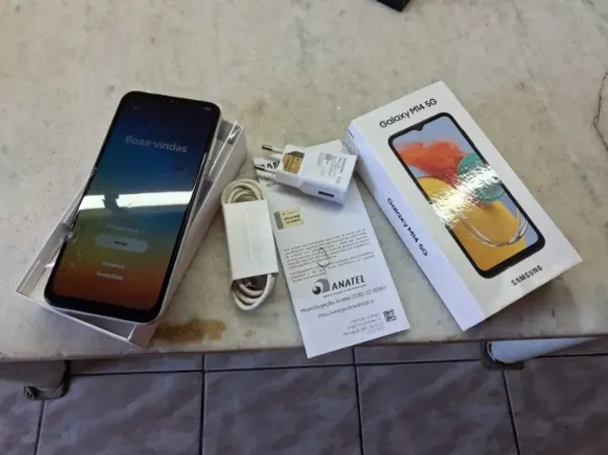 Celular Samsung M14 5G 4G RAM 128Gb