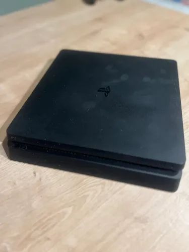 PS4 slim 1t - só mídia digital