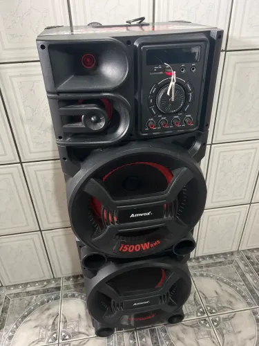 Vende se caixa de som amavox 1500 rms