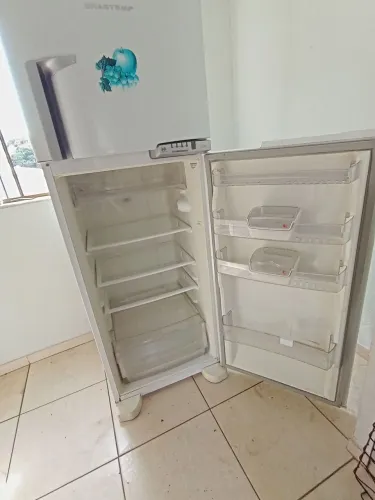 Geladeira Frost Free Brastemp