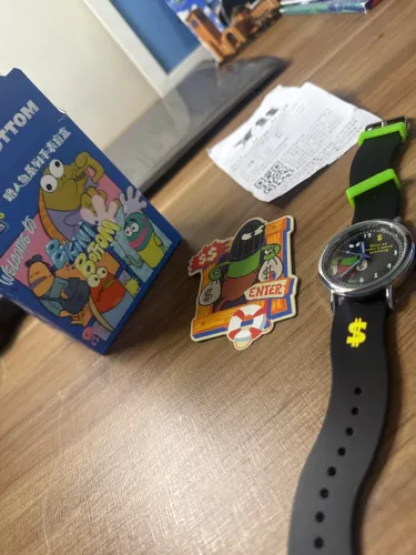 Relógio bob esponja novo